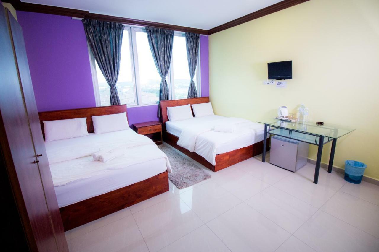 Saujana City Hotel Bandar Saujana Putra Exterior foto